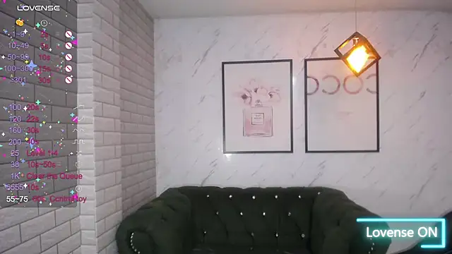 Snapshot of _Charlotte_v chatting on 12/05/24, 03:50 Charlotte v online show from 12/05/24, 03:50