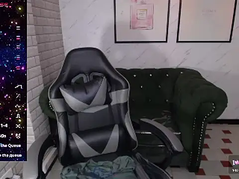 Snapshot of _Charlotte_v chatting on 03/14/25, 05:02 Charlotte v online show from 03/14/25, 05:02