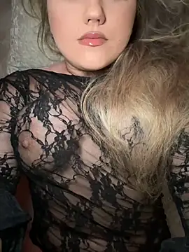 scarletseduction  online show from 01/10/25, 05:02