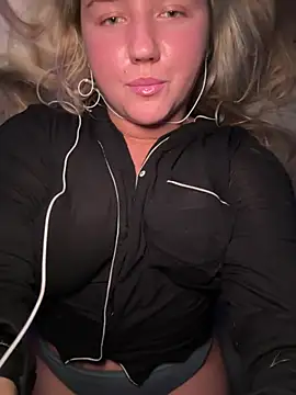 scarletseduction  online show from 02/01/26, 02:32