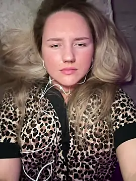 scarletseduction  online show from 05/24/26, 01:10