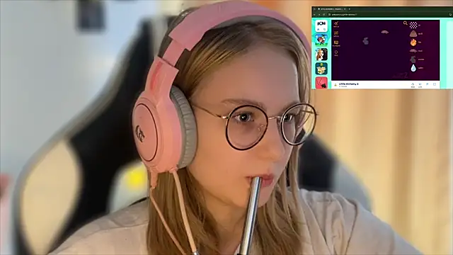 JacyWinslat online show from 09/25/25, 09:46