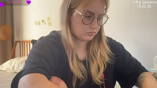 JacyWinslat online show from 02/13/26, 08:43