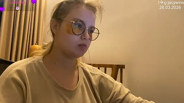 JacyWinslat online show from 03/26/26, 09:53