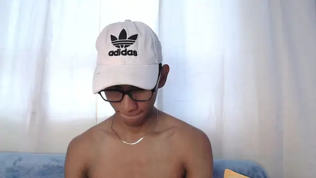 Snapshot of Nick_Collins18 chatting on 11/20/25, 07:57 Nick Collins18 online show from 11/20/25, 07:57