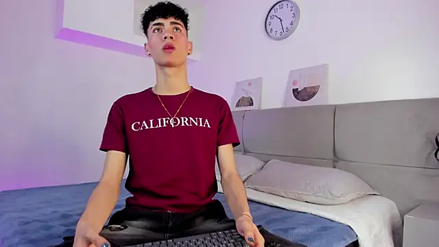 NeoRaptis online show from 12/06/24, 07:56