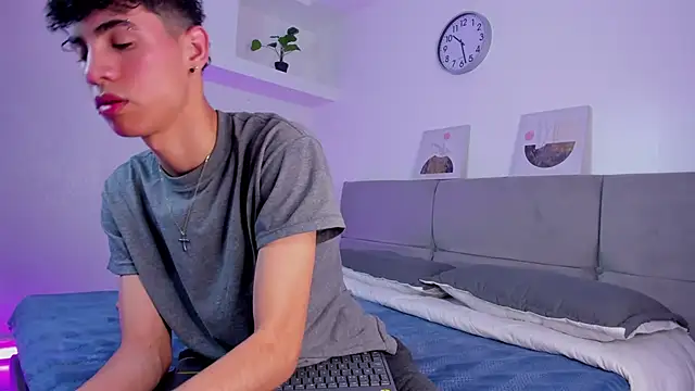 NeoRaptis online show from 12/11/24, 08:07