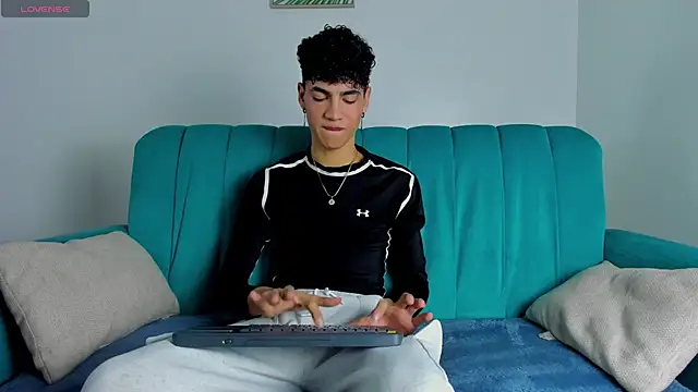 NeoRaptis online show from 01/31/25, 08:01