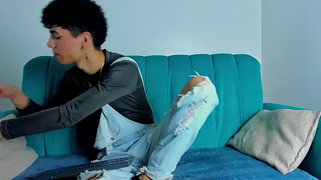 NeoRaptis online show from 02/05/25, 08:04