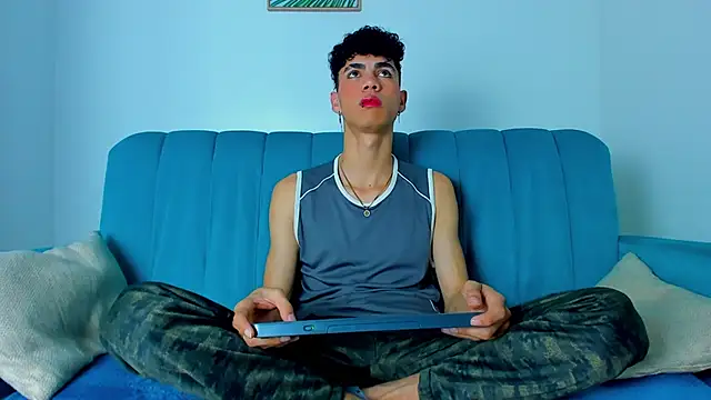 NeoRaptis online show from 03/16/25, 01:06