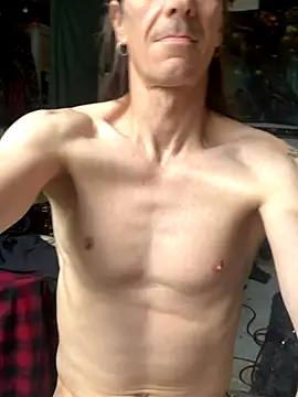 Snapshot of Sunking13cm chatting on 09/16/25, 11:00 Sunking13cm online show from 09/16/25, 11:00