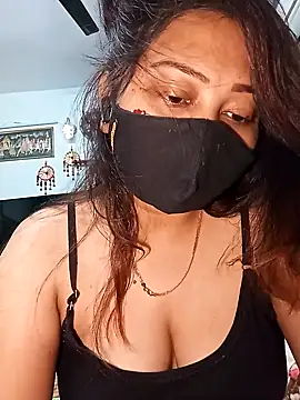 Cute-mona online show from 02/12/25, 12:44