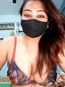 Cute-mona online show from 02/14/25, 08:15