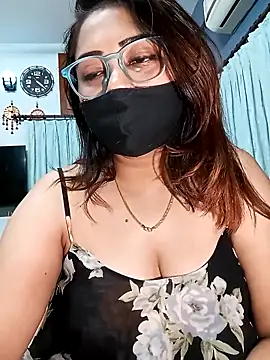 Cute-mona online show from 03/05/25, 10:54