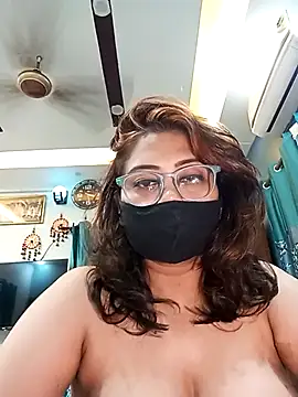 Cute-mona online show from 09/25/25, 10:02