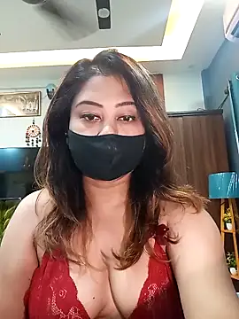 Cute-mona online show from 04/13/26, 07:52