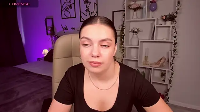 DaniellaLovely online show from 09/15/25, 10:48