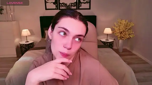 DaniellaLovely online show from 11/09/25, 10:57