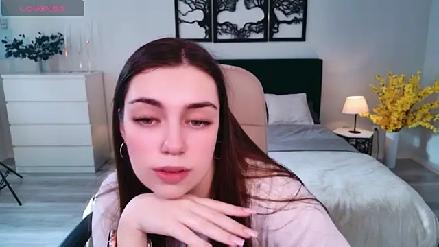 DaniellaLovely online show from 02/05/26, 10:53