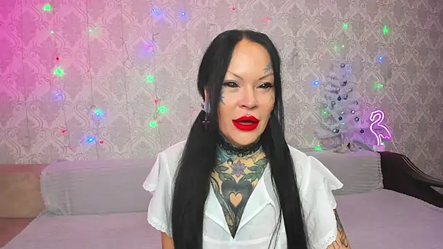 Megan Black Moon online show from 12/21/24, 05:03