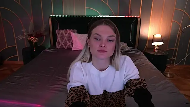 KateSly online show from 11/06/25, 06:47