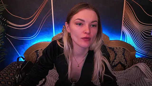 KateSly online show from 11/17/25, 06:30