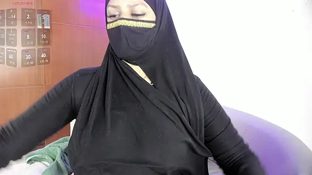 zully 01 online show from 01/11/26, 01:38