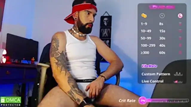 Snapshot of Diilanhott chatting on 11/15/25, 11:32 Diilanhott online show from 11/15/25, 11:32