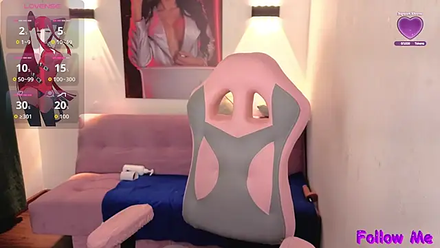 vittorialombardi   online show from 11/05/25, 08:14