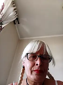 Snapshot of Rousmk1 chatting on 01/03/25, 02:19 Rousmk1 online show from 01/03/25, 02:19