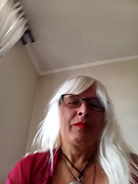 Snapshot of Rousmk1 chatting on 01/07/25, 06:35 Rousmk1 online show from 01/07/25, 06:35