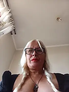 Snapshot of Rousmk1 chatting on 03/06/25, 07:54 Rousmk1 online show from 03/06/25, 07:54