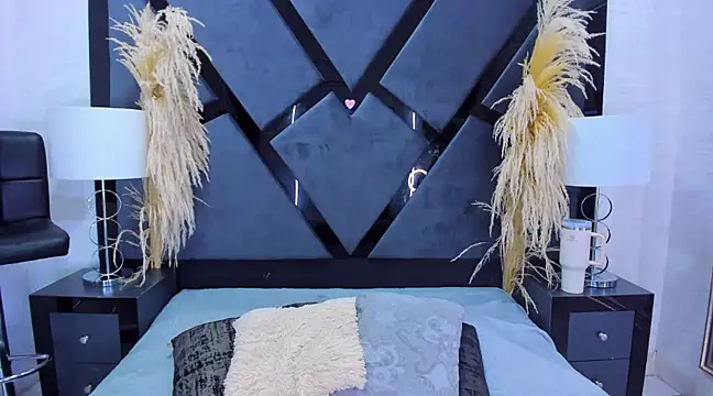 TiaraRosse online show from 02/23/25, 05:01