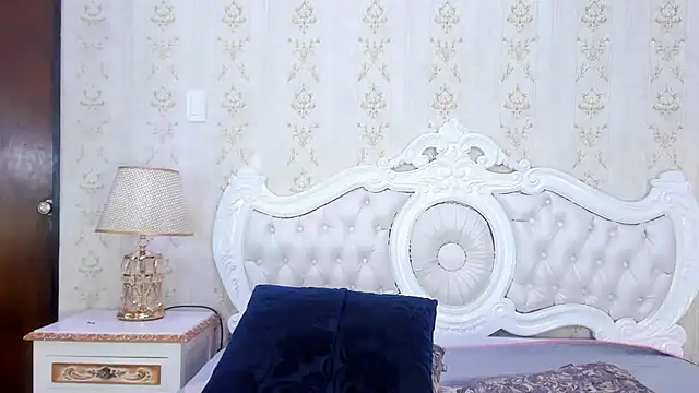 TiaraRosse online show from 02/24/25, 04:58