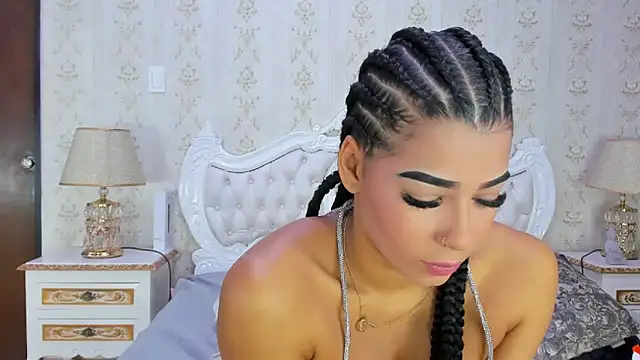 TiaraRosse online show from 03/21/25, 12:06