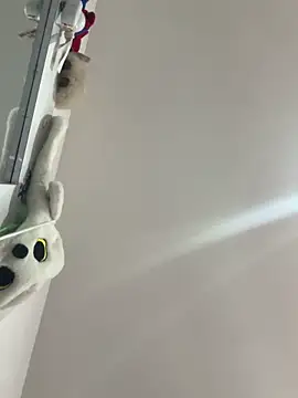 Cafeziitha02 online show from 11/25/25, 08:31