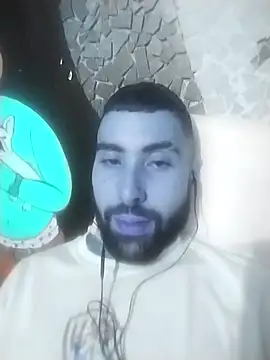 Snapshot of macg96 chatting on 10/01/25, 04:18 macg96 online show from 10/01/25, 04:18