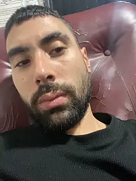 Snapshot of macg96 chatting on 11/25/25, 07:19 macg96 online show from 11/25/25, 07:19