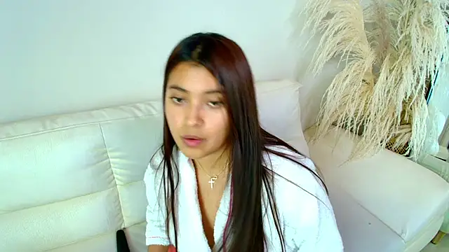 Rebeca Williams  online show from 02/25/25, 03:42