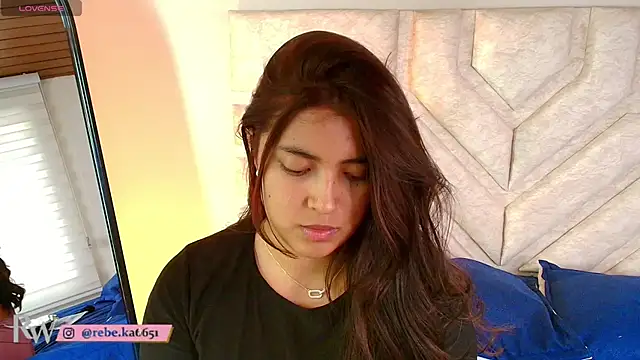 Rebeca Williams  online show from 03/17/25, 07:26