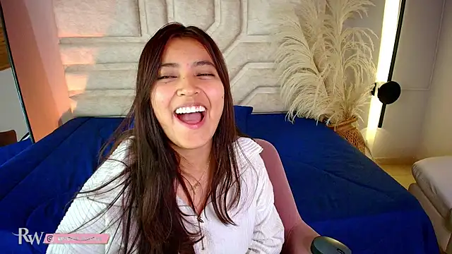 Rebeca Williams  online show from 03/21/25, 04:39