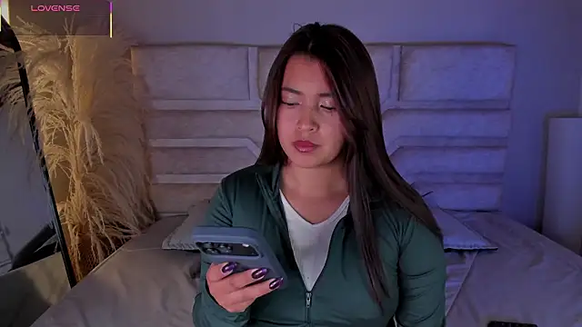 Rebeca Williams  online show from 02/02/26, 12:37