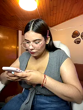 Isabella boobd online show from 10/16/25, 08:21