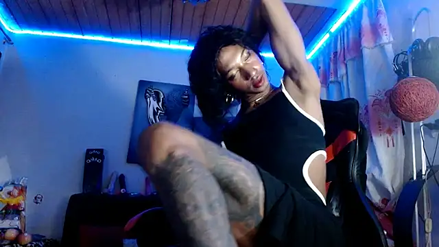 Maidi  online show from 11/21/25, 01:48