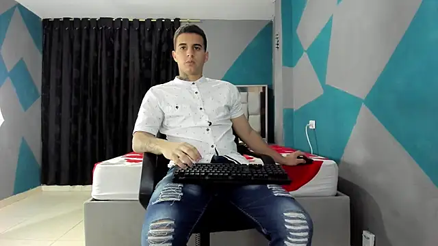 simookeler online show from 01/06/25, 07:42