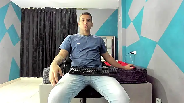 simookeler online show from 02/10/25, 03:57