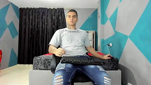 simookeler online show from 03/15/25, 08:58