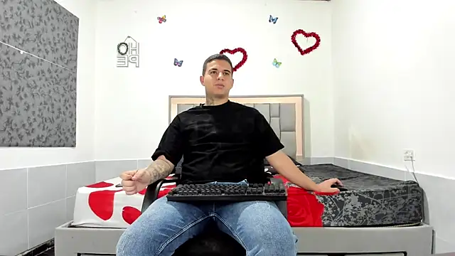 simookeler online show from 10/04/25, 10:57