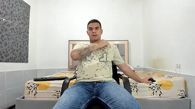 simookeler online show from 03/15/26, 12:22