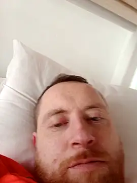 Snapshot of StumpyTrouble chatting on 02/08/26, 02:31 StumpyTrouble online show from 02/08/26, 02:31